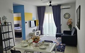 2 Bedroom With Balcony Nearest Klia